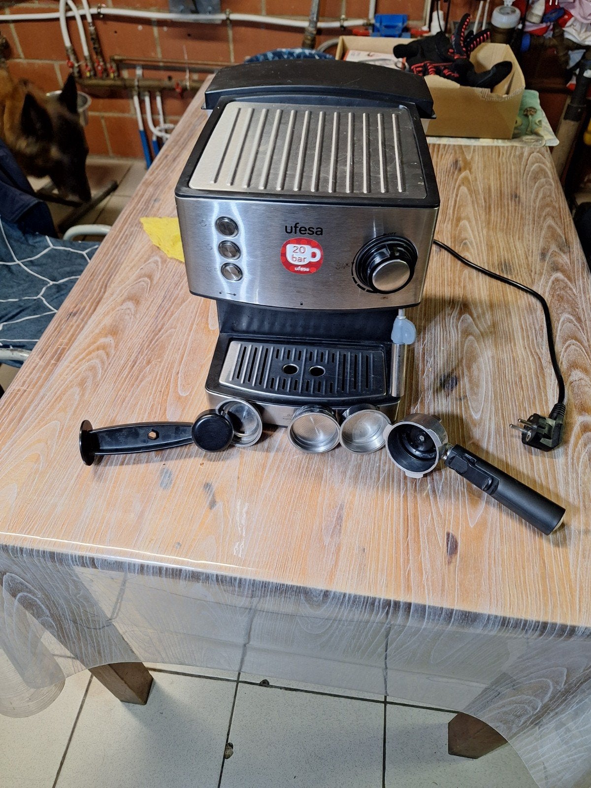 Machine à  café ufesa 20 bars, Elektronische apparatuur, Koffiezetapparaten, Ophalen