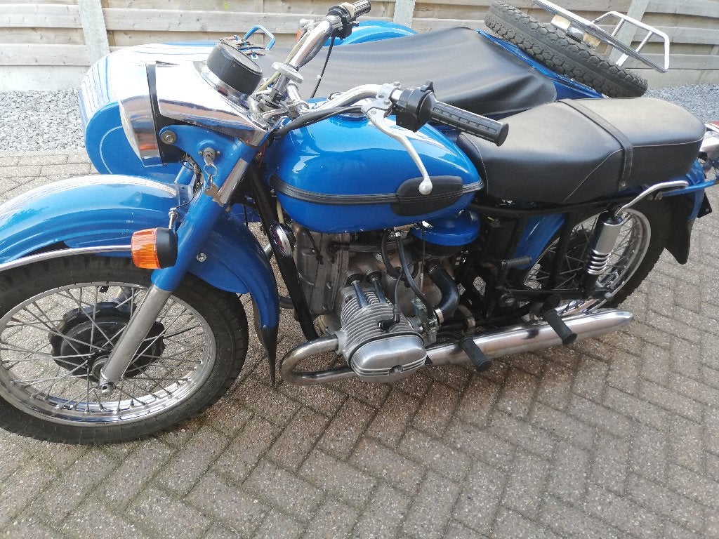 Ural met geremd zijspan, Motoren, 2 cilinders, Gebruikt, 650 cc, 12 t/m 35 kW
