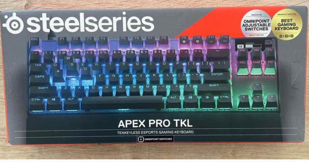 (Game)toetsenbord te koop, Computers en Software, Ophalen, Gaming toetsenbord, Zo goed als nieuw, Qwerty