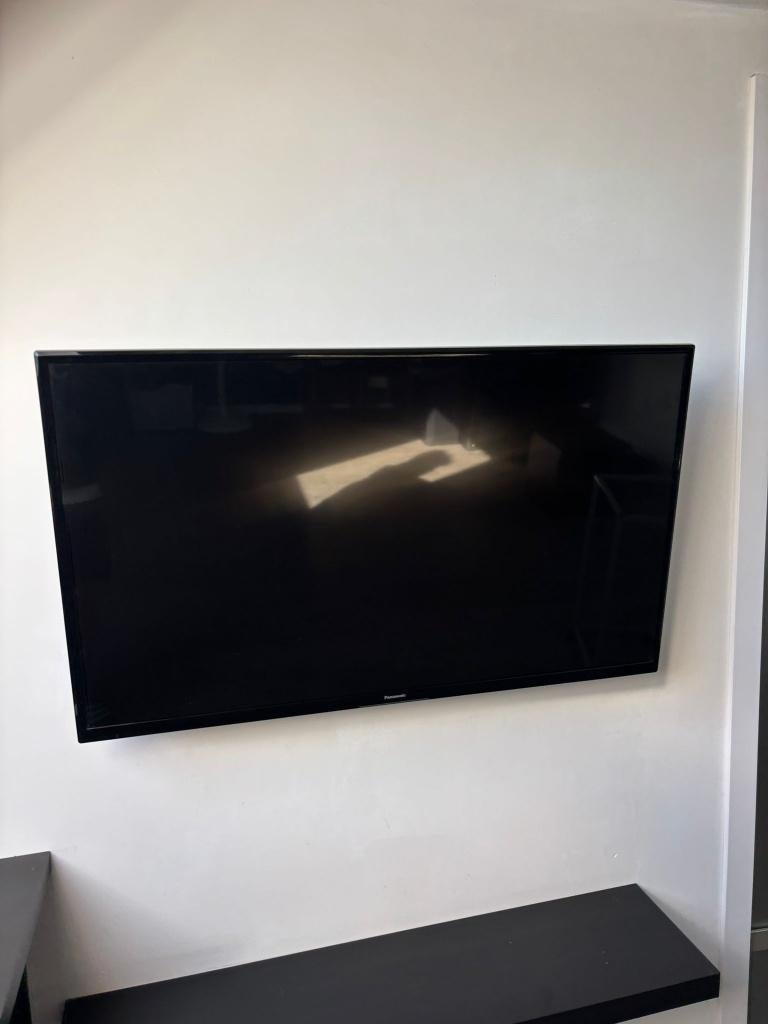 Panasonic LED TV, Audio, Tv en Foto, Televisies, Ophalen, Panasonic, 50 Hz, 100 cm of meer