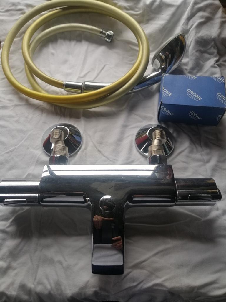 Mitigeur thermostatique Grohe avec pomme de douche et tuyau, Enlèvement, Douche