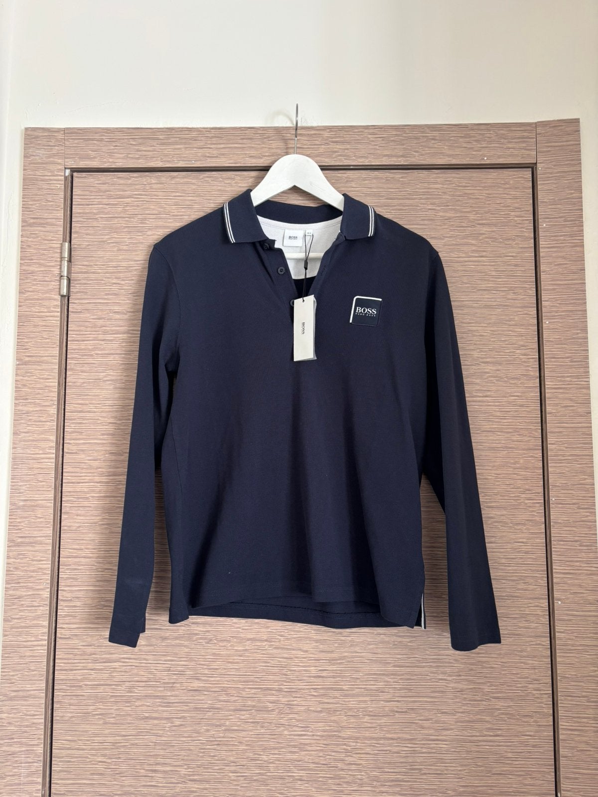 Pull Hugo Boss neuf S, Vêtements | Hommes, Enlèvement ou Envoi, Comme neuf