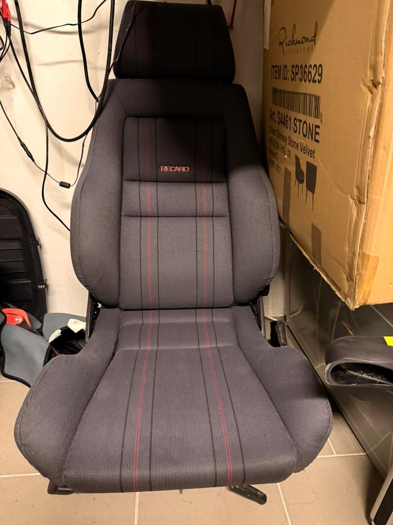 Interieur Golf 2 GTI Recaro UA, Ophalen