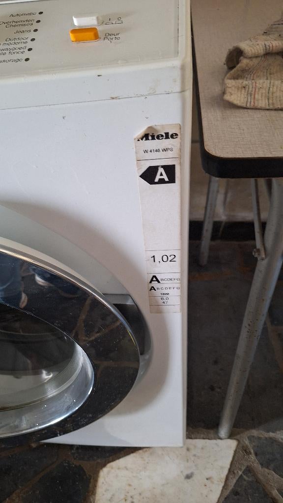 Machine a laver, 6 à 8 kg, Classe énergétique A ou plus économe, Chargeur frontal, Enlèvement