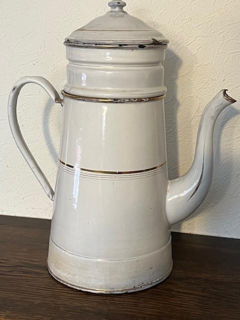 Ancienne cafetière émaillée, avec son filtre assorti, dorure, Antiquités & Art, Enlèvement
