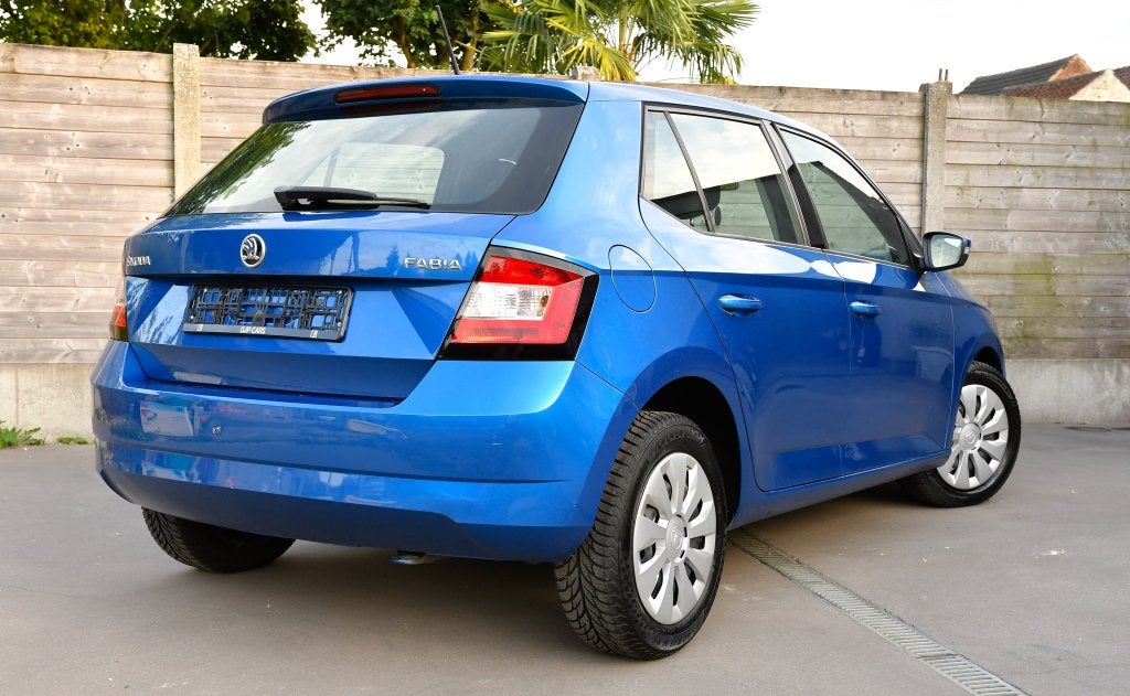 Skoda Fabia 1.0*AC*Bluetooth*2015*, Auto's, Voorwielaandrijving, Stof, Sound system, Blauw