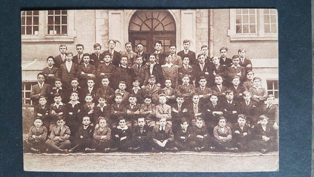 Carte postale Clairfontaine Arlon Groupe des Elèves, Enlèvement ou Envoi, 1920 à 1940, Non affranchie, Luxembourg