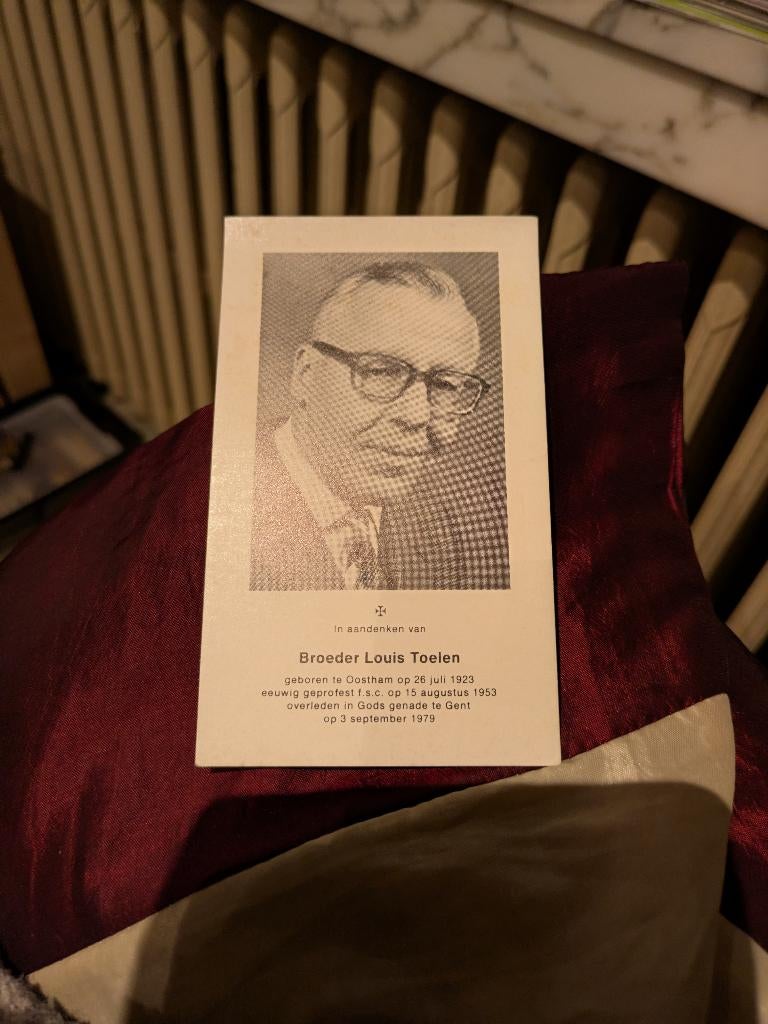 Dp broeder Louis toelen, Verzamelen, Bidprentjes en Rouwkaarten, Ophalen of Verzenden