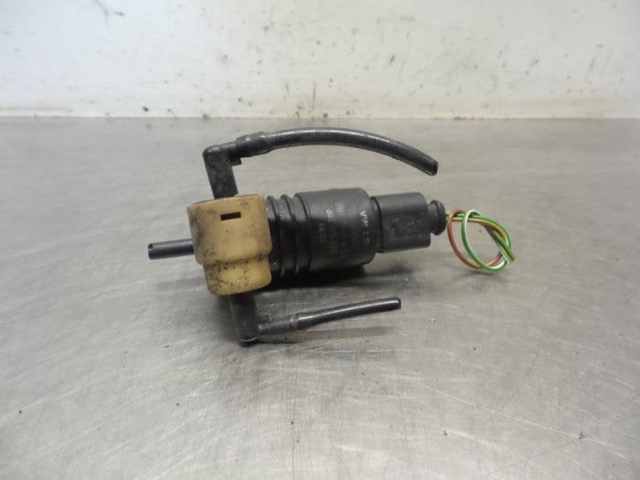 Pompe lave-glace avant d'un Skoda Fabia (Fabia 00-), -, 3 mois de garantie, Utilisé, Skoda