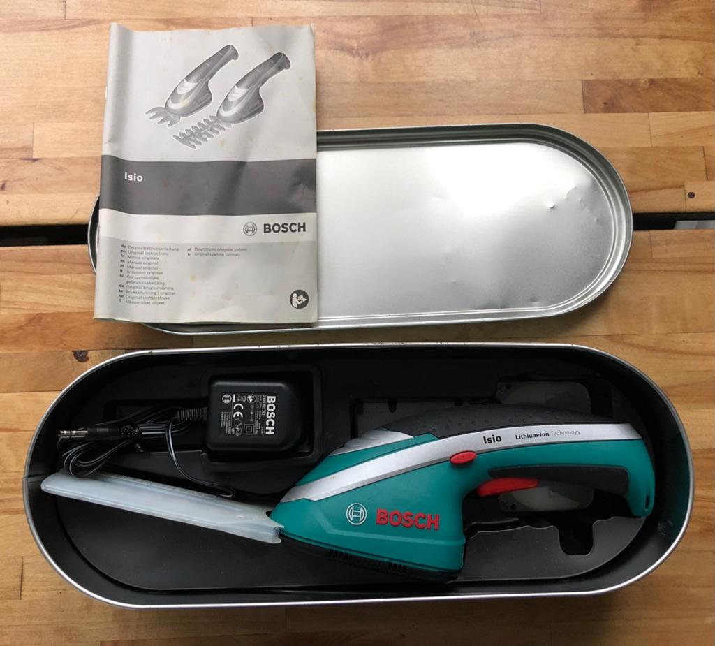 Bosch Isio Accu Set: Gras- en Buxusschaar + Lader, Enlèvement, Neuf