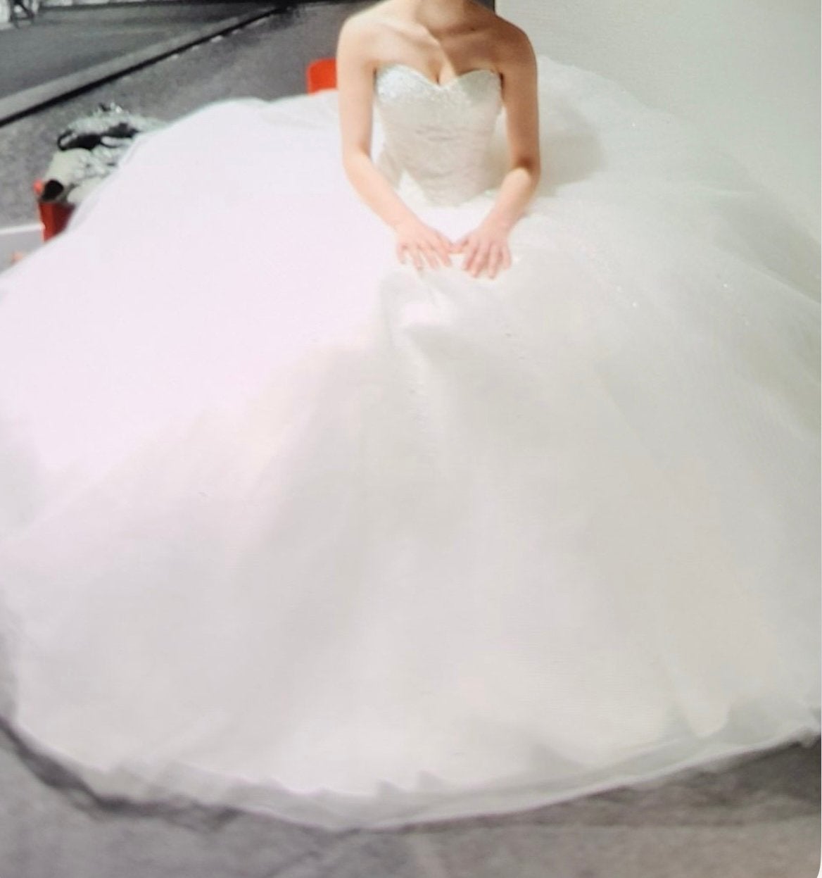 Robe de mariée princesse jamais mise, Vêtements | Femmes, Vêtements de mariage & Accessoires de mariage, Enlèvement, Neuf, Blanc
