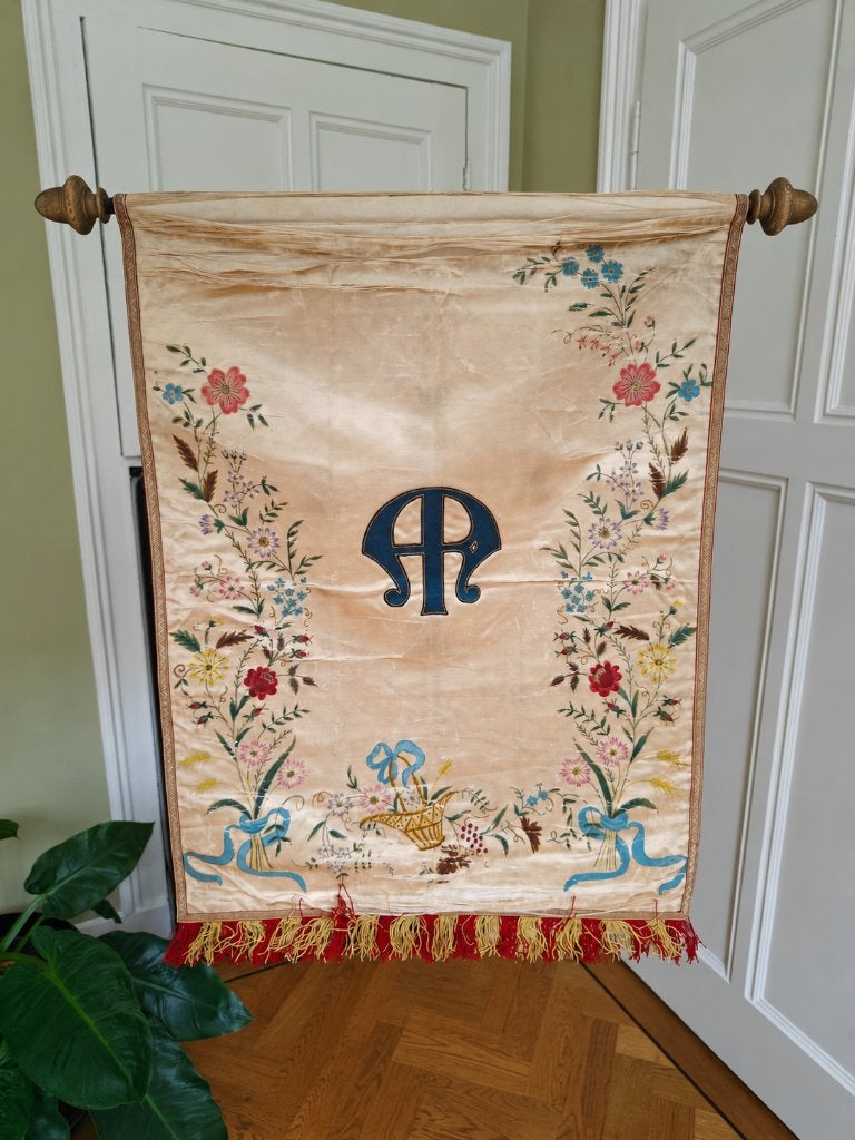 Zeldzaam Religieus Processievaandel, Mariamonogram ca 1900, Ophalen of Verzenden, Gebruikt, Overige typen, Christendom | Katholiek