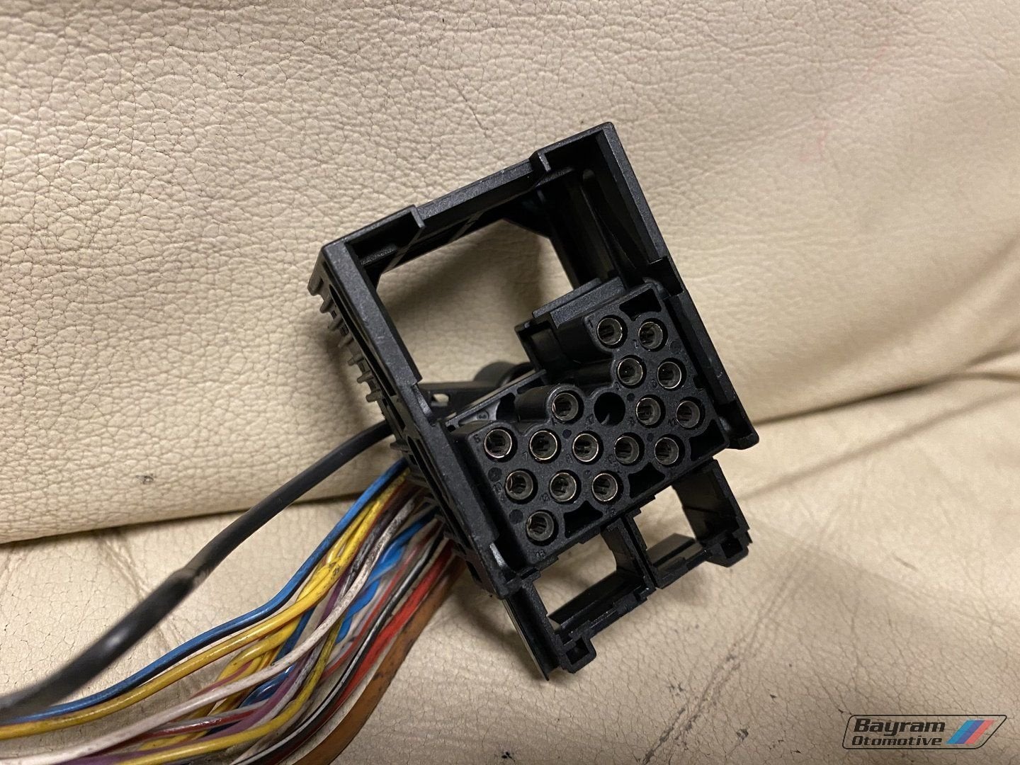 Bmw radio stekker kop origineel kabelboom E36 E34 E32 E30 M3, -, Utilisé, -, Enlèvement ou Envoi