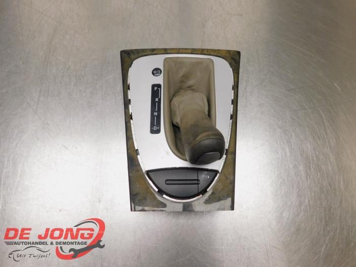 Versnellingspook van een Mercedes E-Klasse, Auto-onderdelen, Interieur en Bekleding, Mercedes-Benz, Gebruikt, 3 maanden garantie