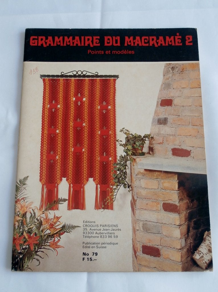 Vintage " Grammaire du macramé 2 " Points et modèles, Hobby en Vrije tijd, Breien en Haken, Ophalen of Verzenden, Zo goed als nieuw