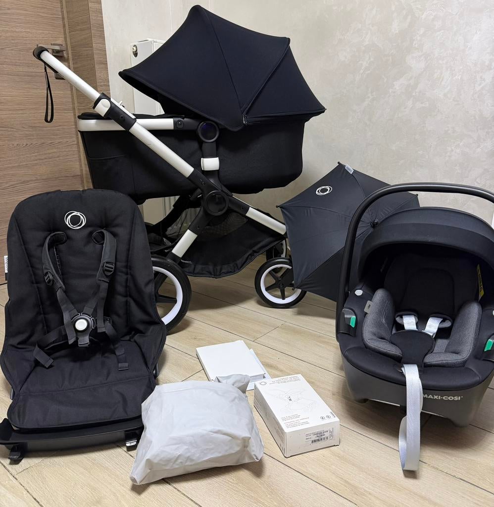 Bugaboo Fox2 kinderwagen Black 3-in-1 Compleet, Kinderen en Baby's, Buggy's, Zo goed als nieuw, Maxi-Cosi, Regenhoes, Ophalen
