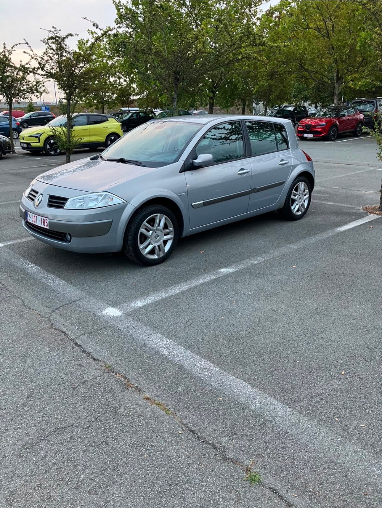Renault megane, Autos, Renault, Cuir, Argent ou Gris, Achat, Noir