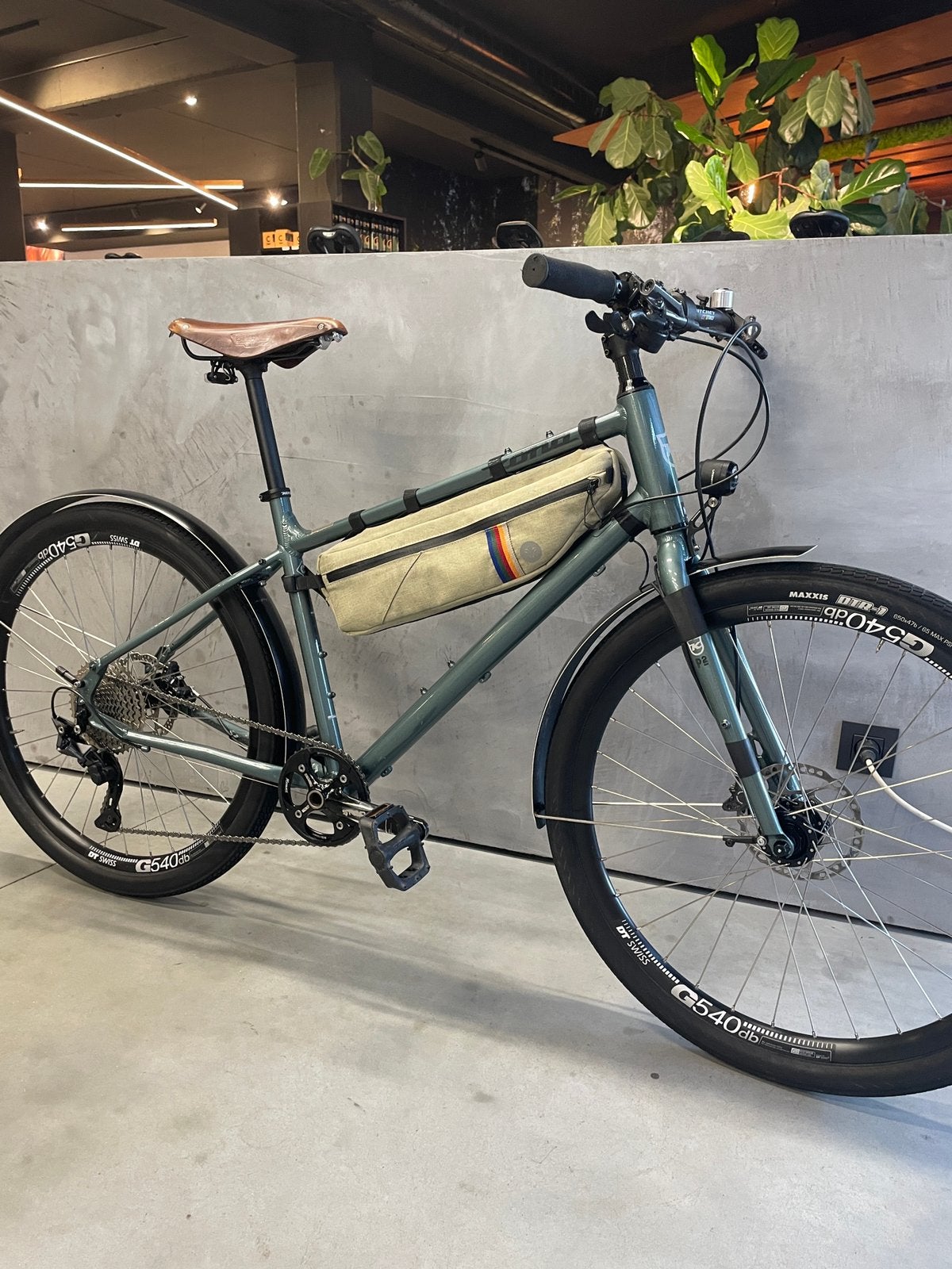 Kona dew plus medium, Fietsen en Brommers, 10 tot 15 versnellingen, Schijfrem, Ophalen, Overige merken