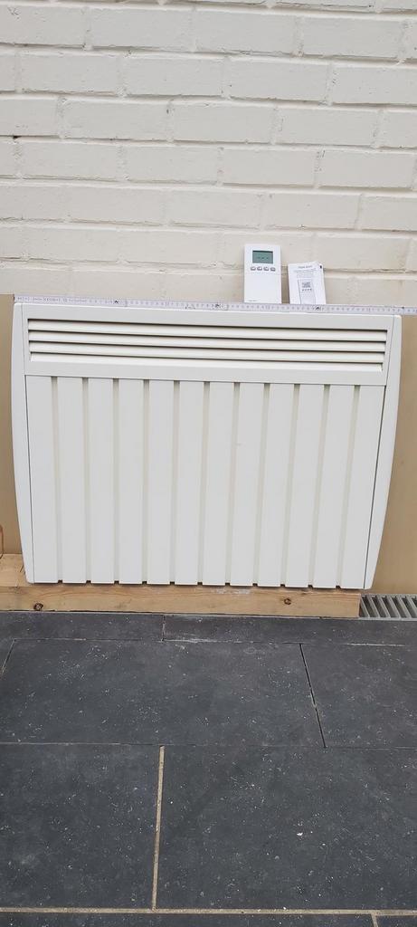 Radiateurs électriques réfractaires. Valeure 6700€, Enlèvement, Utilisé, Thermostat