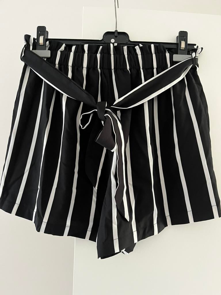 Short Shein pour femme taille L 3,00€, Enlèvement, Comme neuf