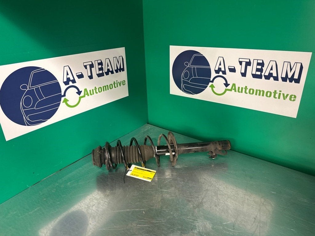 AMORTISSEUR OU ABSORBEUR DE CHOC AVANT DROIT Aygo (B40), Kundenbetreuung@toyota.de, Toyota, Utilisé, Toyota-Allee 2
50858  Köln, DE