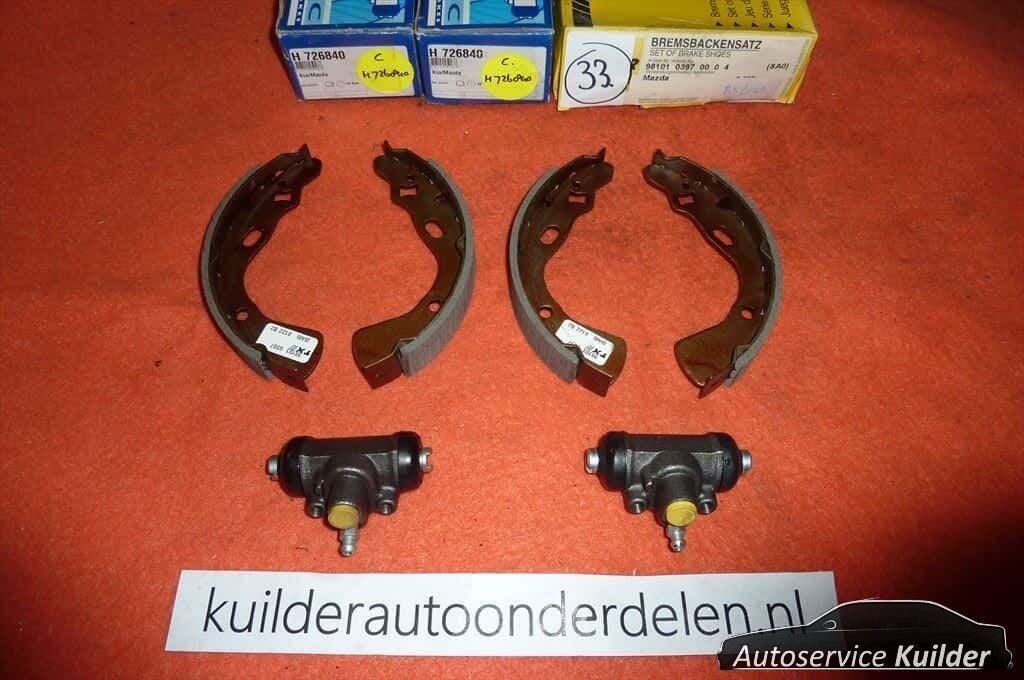 Remschoenset + remcilinders Kia Pride Mazda 121 Bekend Merk, Neuf, -, -, Enlèvement ou Envoi