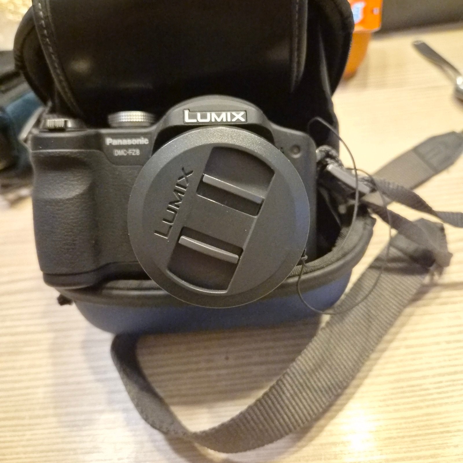 Panasonic DMZ FZ8, Autres marques, Enlèvement ou Envoi, Utilisé, Sac à bandoulière