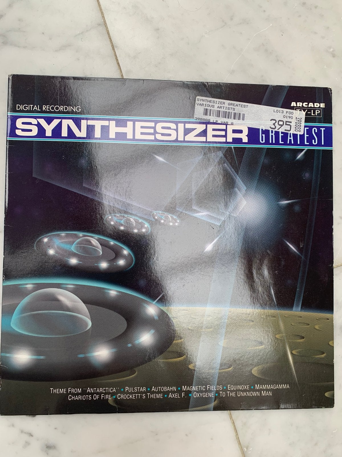 Vinyle - Le meilleur synthétiseur, Enlèvement