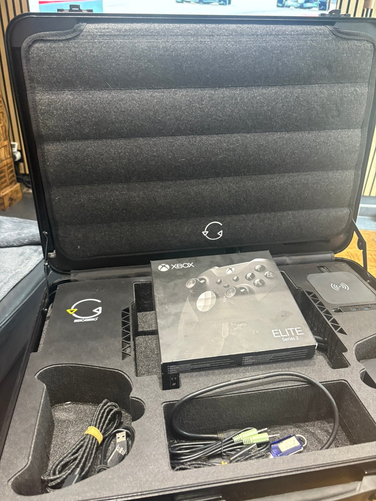 VALISE  POGA PRO POUR CONSOLE DE JEUX, Informatique & Logiciels, Imprimantes, Enlèvement, Comme neuf