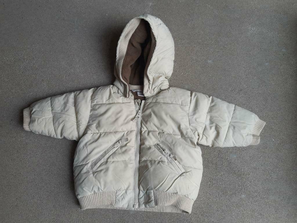 Dikke Winterjas met afneembare kap, maat 74, Jongetje of Meisje, H&M, Ophalen of Verzenden, Zo goed als nieuw