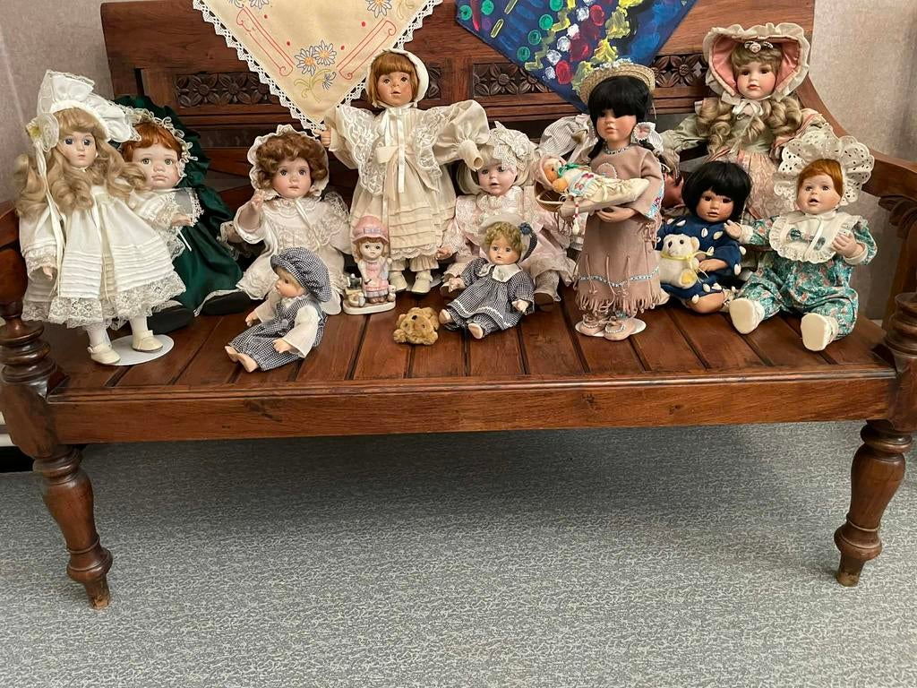 Collectie vintage antieke poppen, Ophalen, Zo goed als nieuw