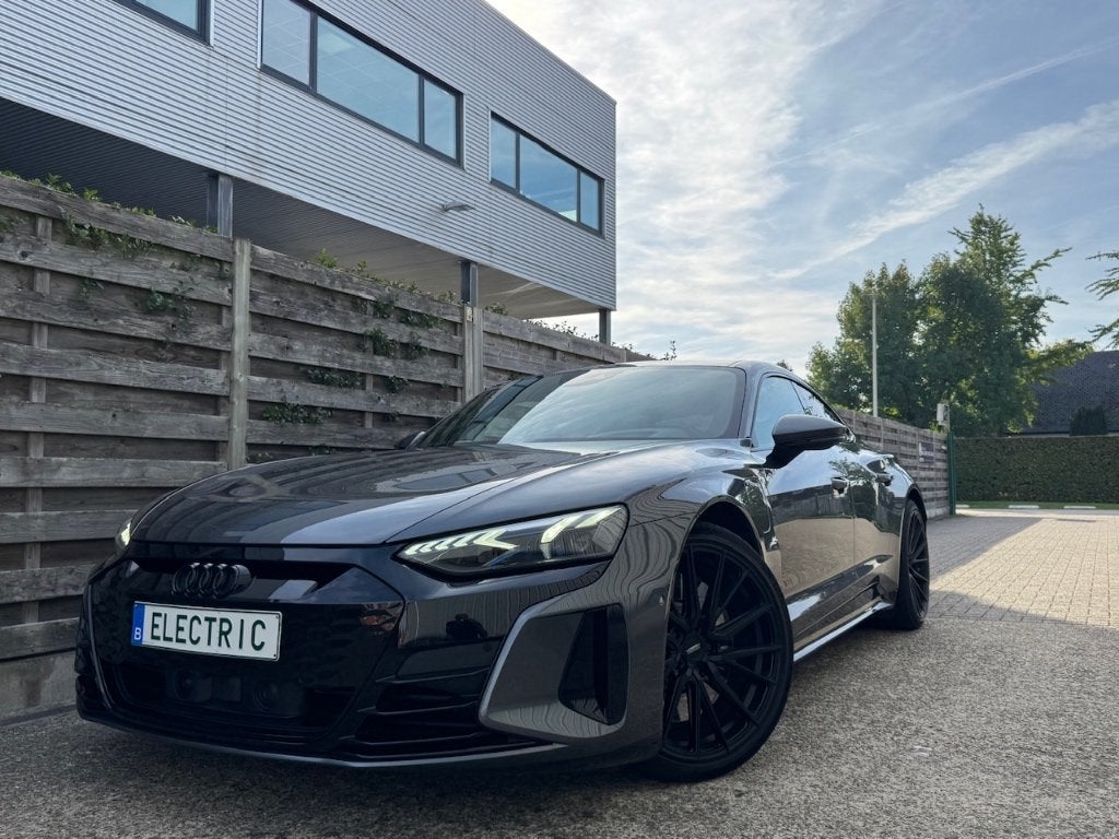 Etron GT *PPF*Vossen 21’*RS rem*Full Full, Auto's, Automaat, 4 deurs, Leder, 5 zetels