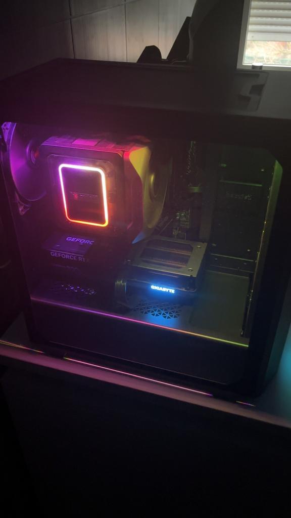 High-End Gaming PC i7-14700K RTX 4060 Ti, Computers en Software, Desktop Pc's, Zo goed als nieuw, SSD, Gaming, Verzenden