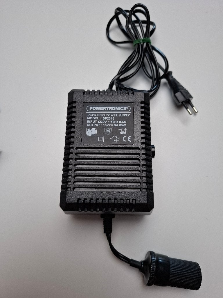 Adaptateur électrique pour glacière, Caravans en Kamperen, Koelboxen, Ophalen, Zo goed als nieuw, Elektrisch