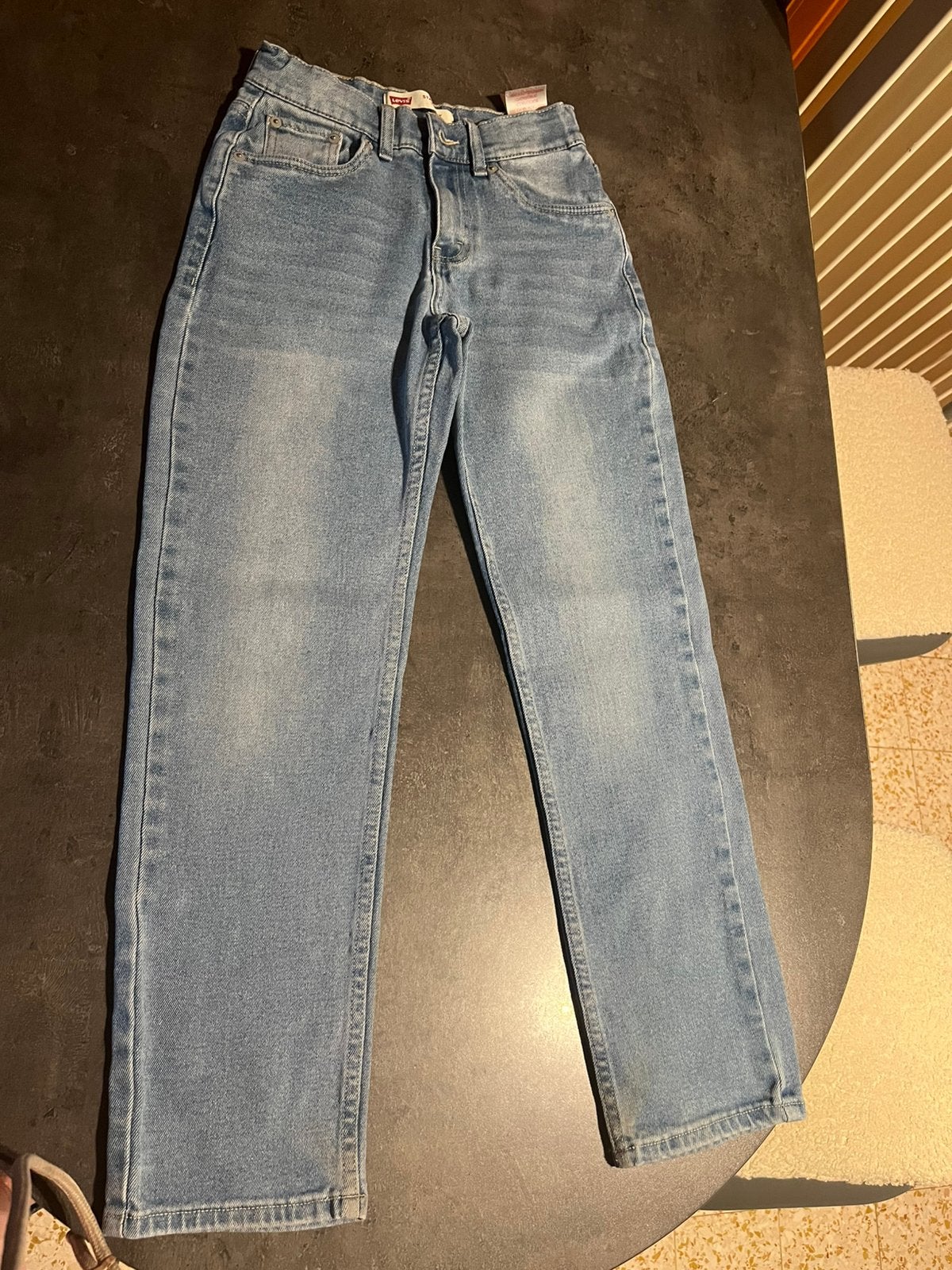 Jeans LEVIS Baggy enfant 12ans, Enfants & Bébés, Enlèvement, Utilisé, Garçon, Pantalon