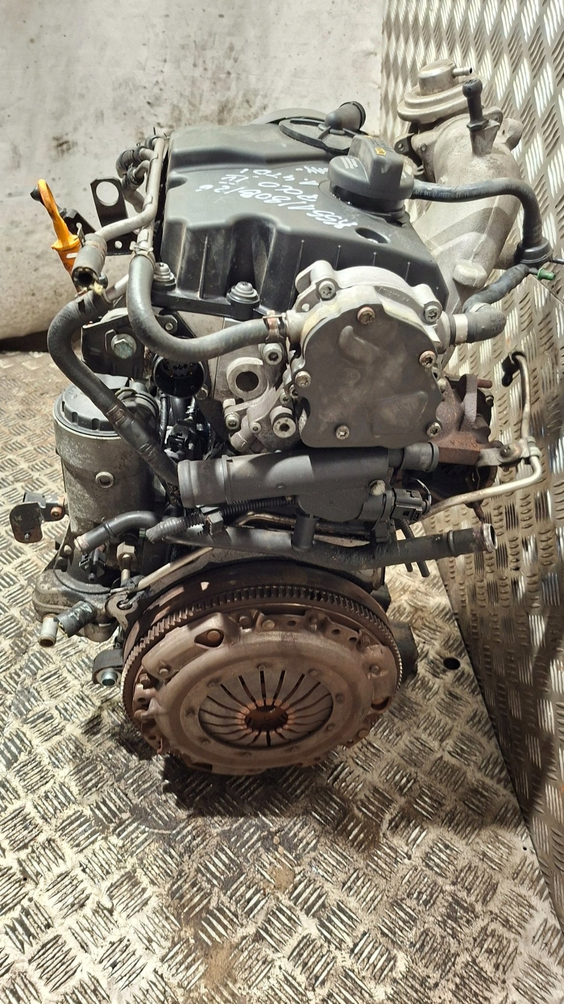 Moteur BAY Nu VW POLO, Envoi, Utilisé, Daihatsu