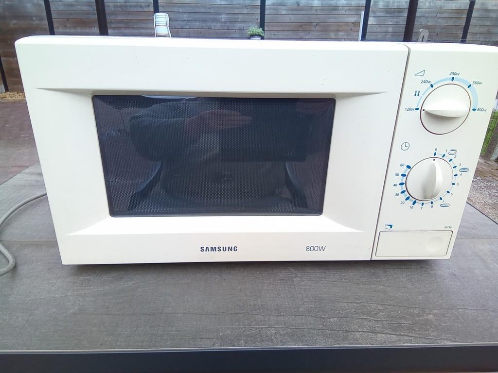 Microgolfoven Samsung als nieuw uit inboedel, Ophalen, Microgolfoven
