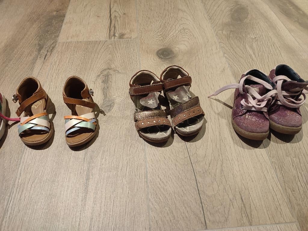 8 paar kinderschoenen voor meisjes 22 - 25, Enlèvement, Utilisé, Chaussures
