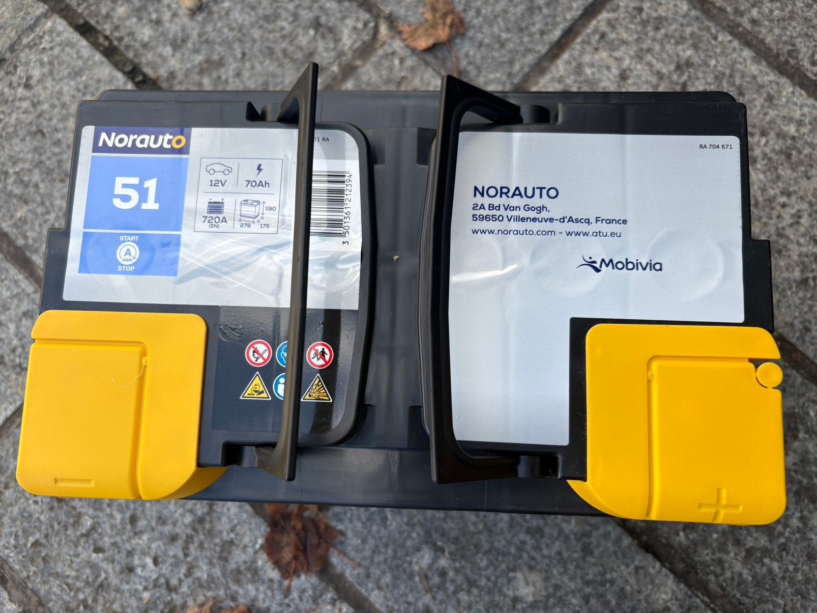 Gloednieuwe autobatterij 12V 70Ah 720A, Auto-onderdelen, Nieuw