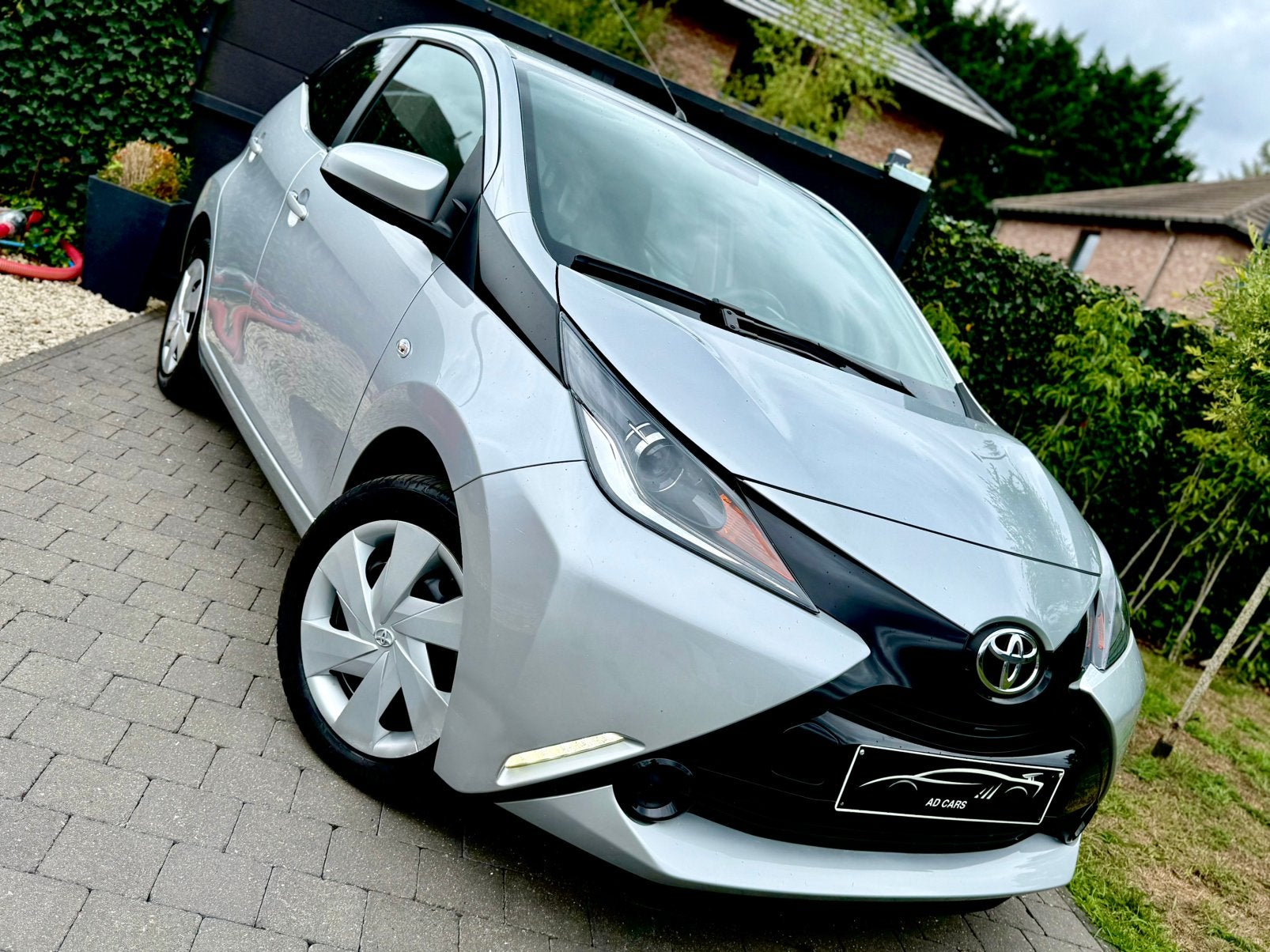 Toyota Aygo 1.0i * 5.000 KM !! VÉHICULE NEUF* FULL GPS CLIM!, Auto's, Euro 6, Bedrijf, 1000 cc, USB