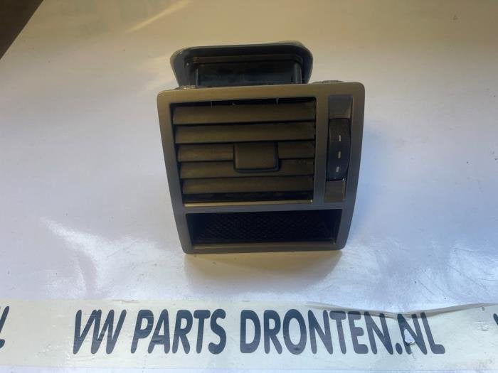 Grille aération tableau de bord d'un Volkswagen Transporter, Volkswagen, -, 3 mois de garantie, Utilisé