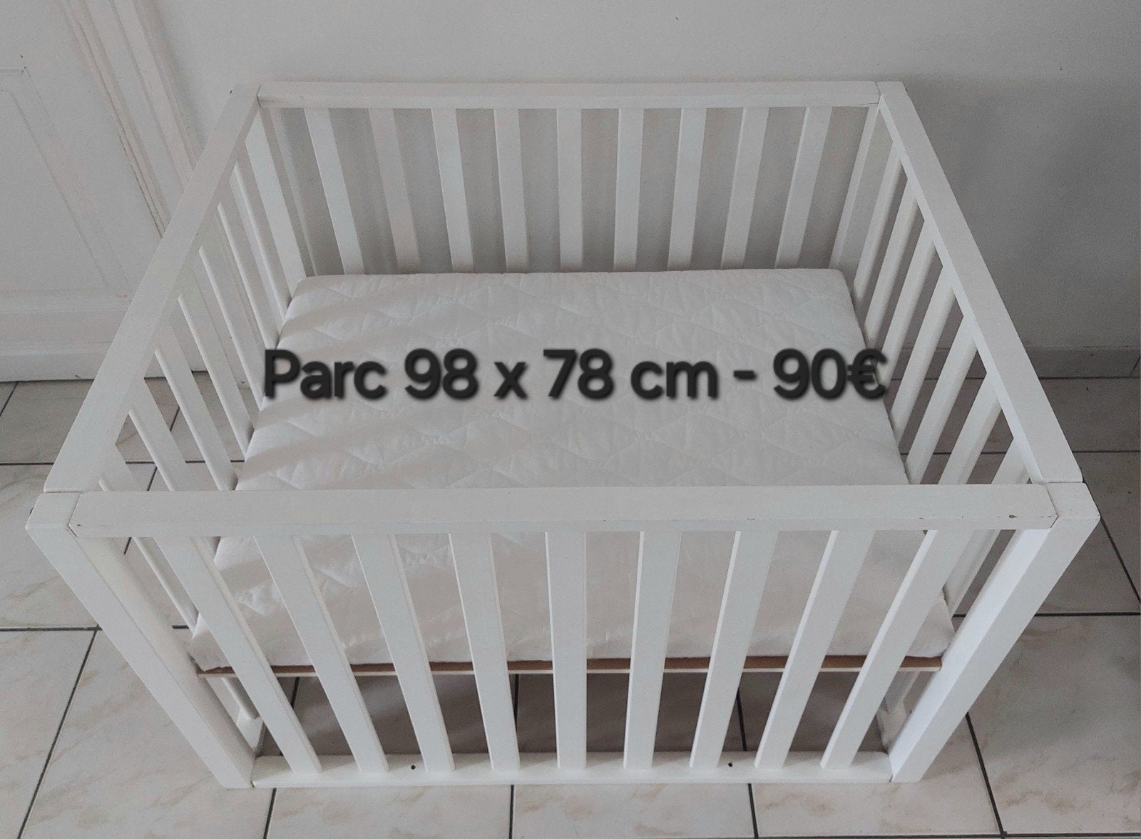 parc blanc pour bébé, Enfants & Bébés, Enlèvement, Réglable en hauteur