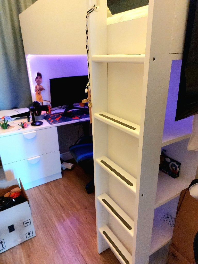 Hoogslaper bed & bureau jongere, Kinderen en Baby's, Kinderkamer | Stapelbedden en Hoogslapers, Ophalen, Zo goed als nieuw, Hoogslaper