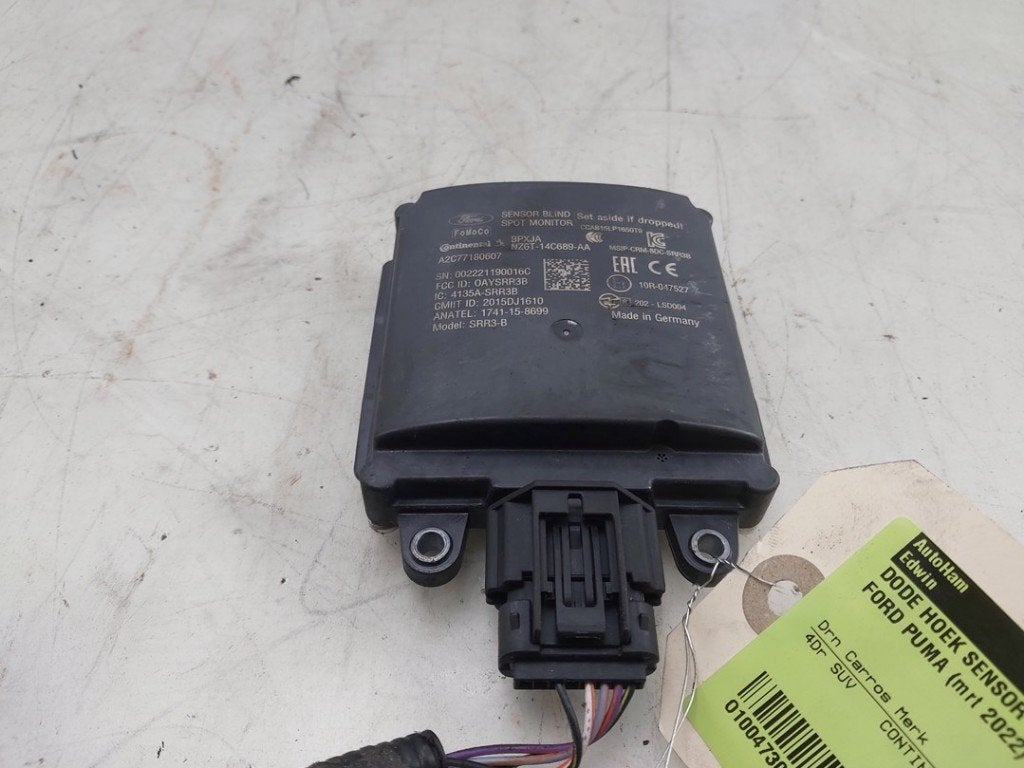 DÉTECTEUR D'ANGLE MORT (|2552280|LJ6T14D453CB|NZ6T14C689AA|, Continental AG, Continental-Plaza 1
30175  Hannover, DE, Mail_service@conti.de