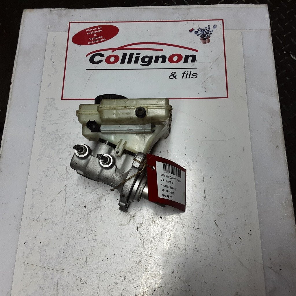 HOOFDREMCILINDER Mini Mini (R56) (ALTUR1*34336772413), Gebruikt, Mevr. I. Hauben, Mini, Rue de l'Espoir 34 34
4030  GRIVEGNÉE, BE