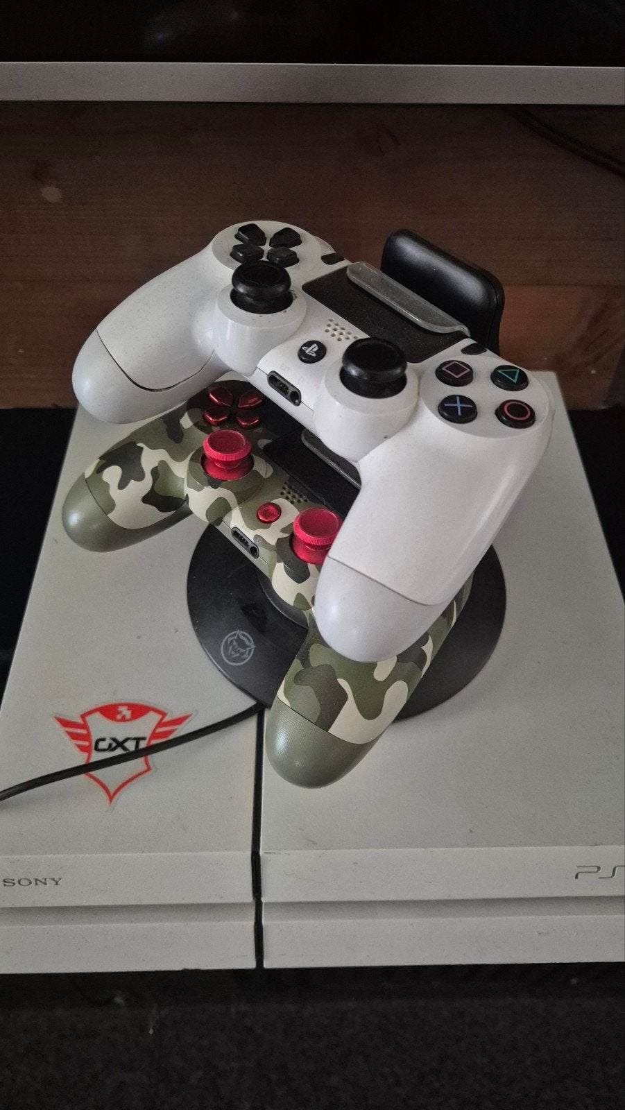 Playstation 4 met meerdere games, Games en Spelcomputers, Met 2 controllers, Ophalen of Verzenden, Slim, Gebruikt