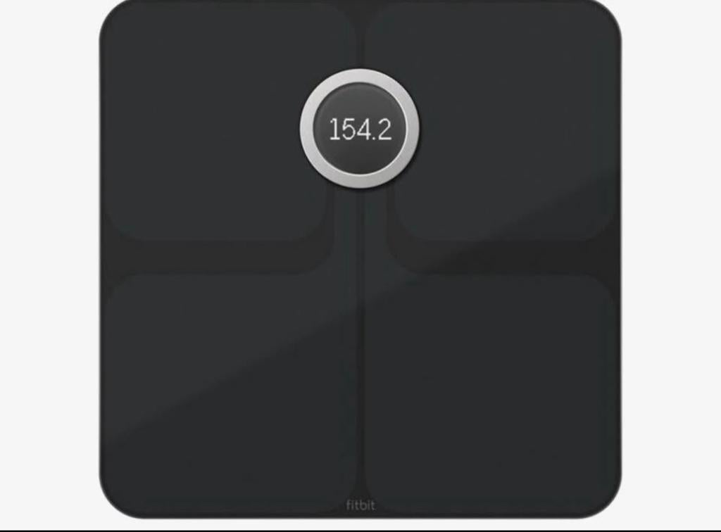 Weegschaal fitbit aria 2 - nieuwstaat, Elektronische apparatuur, Weegschalen, Ophalen, 1 tot 500 gram, 100 kg of meer, Personenweegschaal