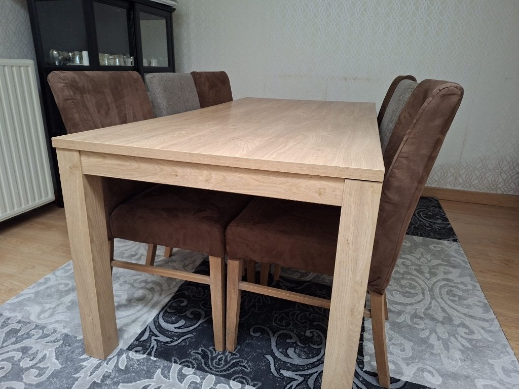 Bruine eettafel, Huis en Inrichting, Ophalen, Gebruikt, 50 tot 100 cm, Vijf personen of meer