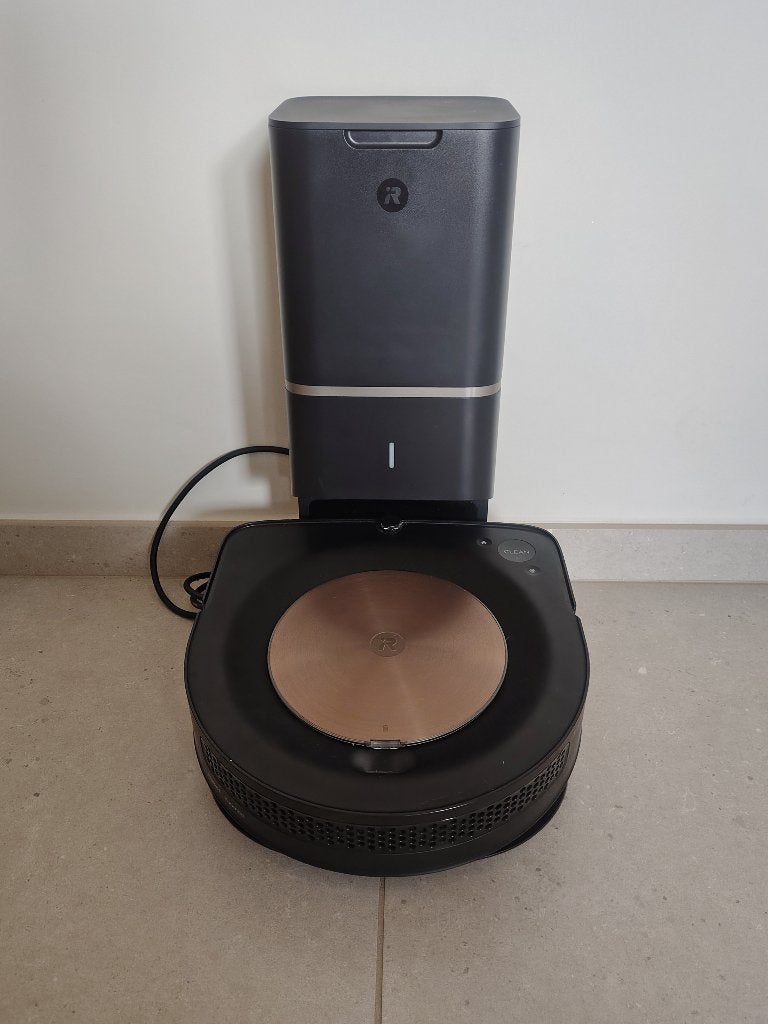 Robot aspirateur (Roomba S9+), Electroménager, IRobot, Enlèvement, Aspirateur robot, Vidage automatique