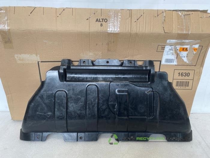 Plaque de protection sol d'un Jeep Grand Cherokee, Jeep, -, 3 mois de garantie, Utilisé